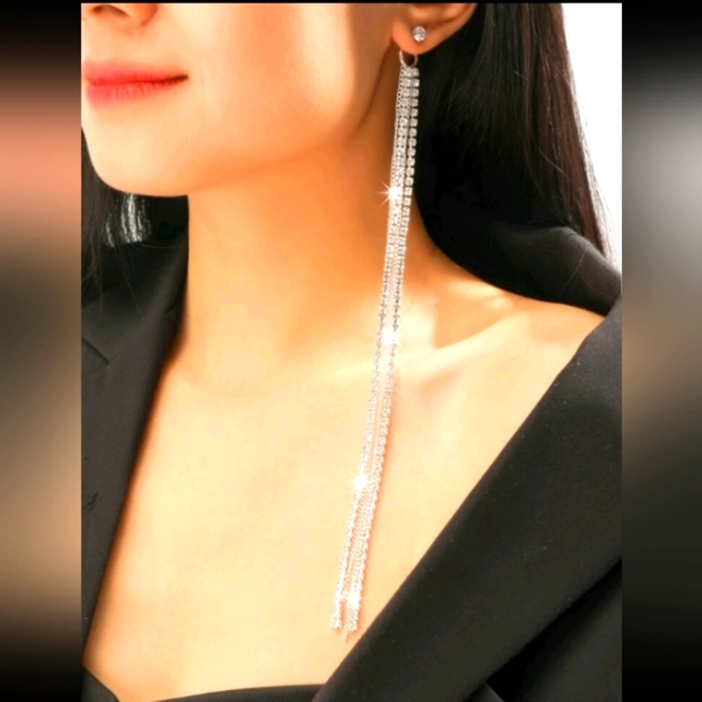 LUXURY RHINESTONE 9" SILVER EARRINGS NEW